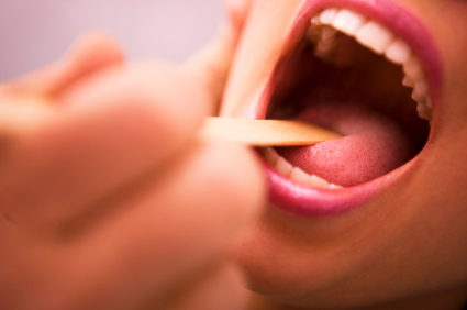 Giúp bạn chọn thuốc trị viêm họng do virut