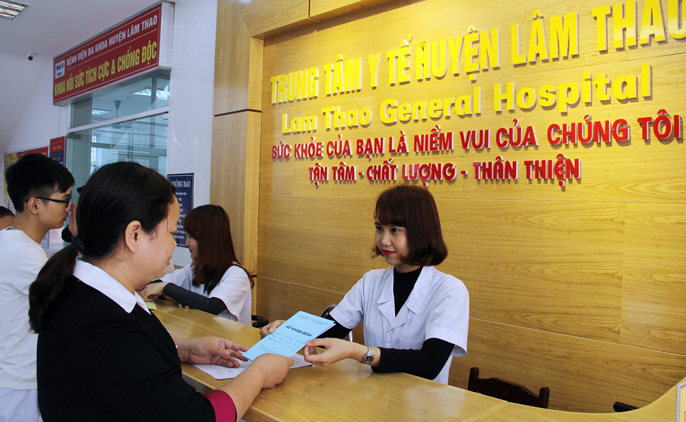 80% người bệnh, người nhà bệnh nhân hài lòng với thái độ ứng xử của nhân viên y tế