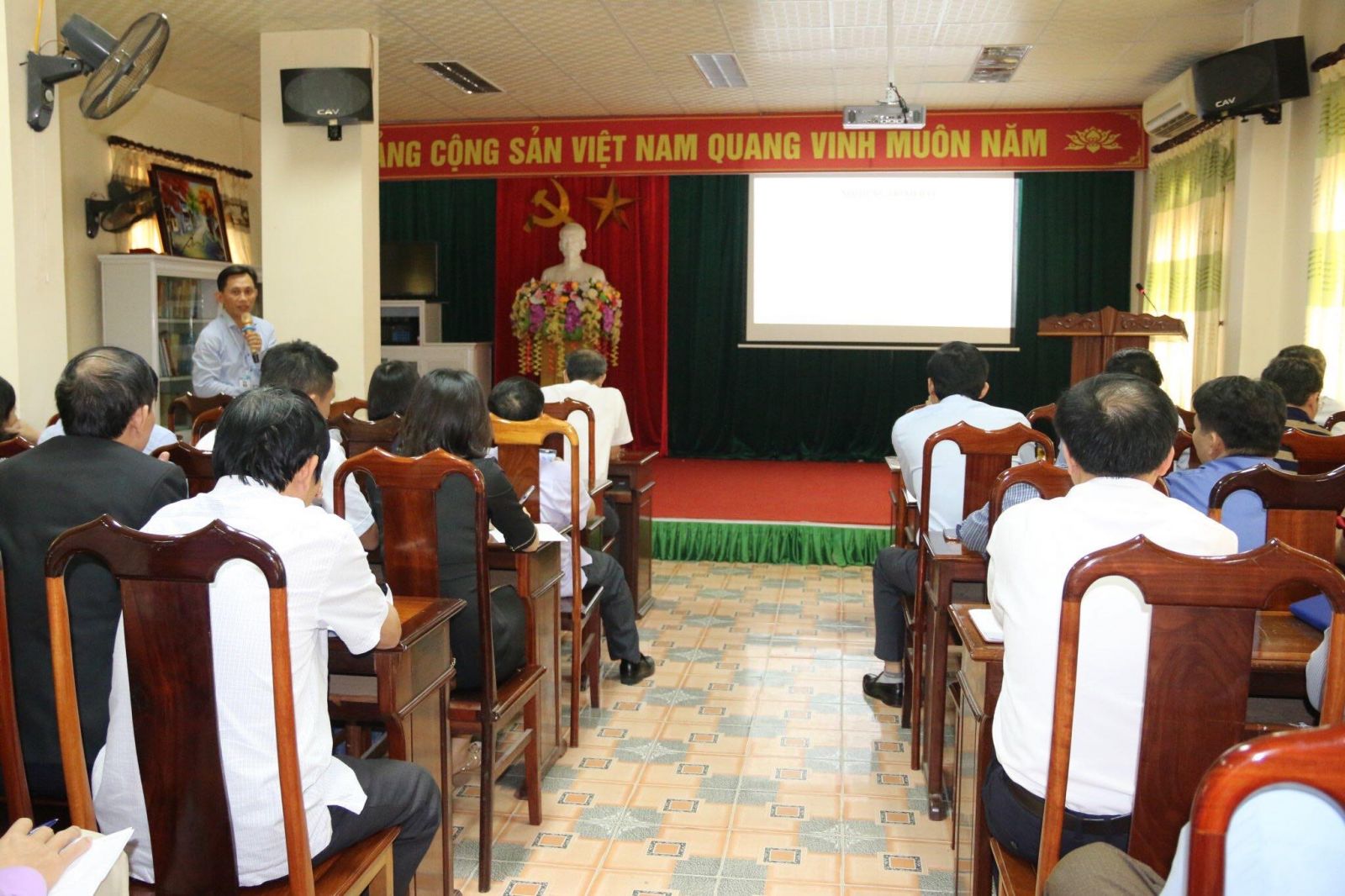 Hướng dẫn kiểm tra chất lượng bệnh viện và khảo sát hài lòng người bệnh, nhân viên y tế năm 2019