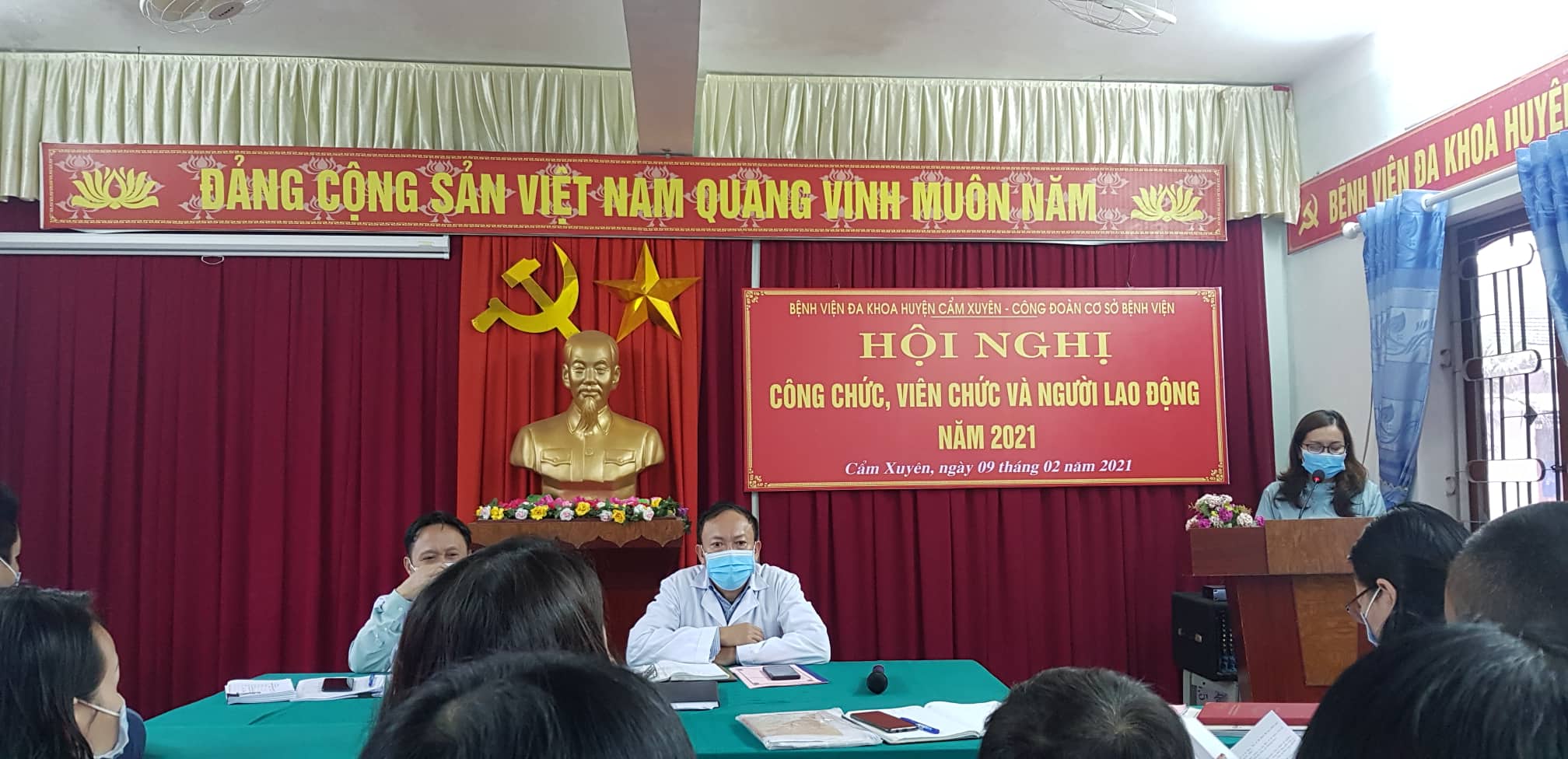 HỘI NGHỊ CÁN BỘ, VIÊN CHỨC VÀ NGƯỜI LAO ĐỘNG NĂM 2021