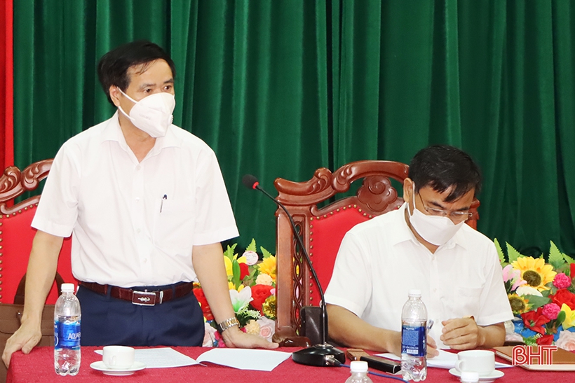 Cẩm Xuyên lập 6 chốt kiểm soát, phong tỏa toàn xã Cẩm Dương vào 12h trưa nay