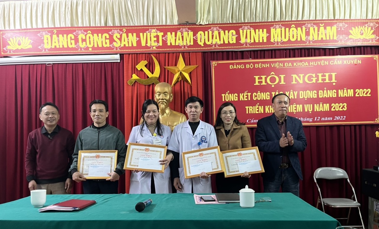 HỘI NGHỊ TỔNG KẾT CÔNG TÁC XÂY DỰNG ĐẢNG NĂM 2022, TRIỆN KHAI NHIỆM VỤ NĂM 2023