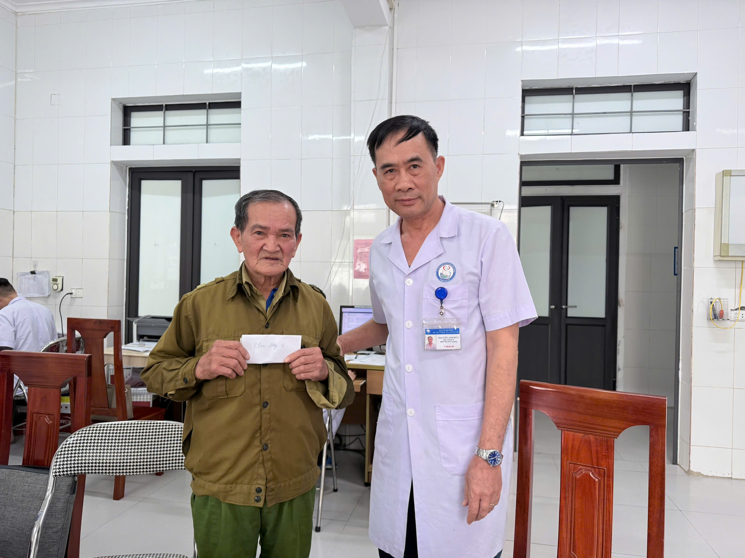  LAN TỎA YÊU THƯƠNG – TIẾP SỨC NGƯỜI BỆNH 