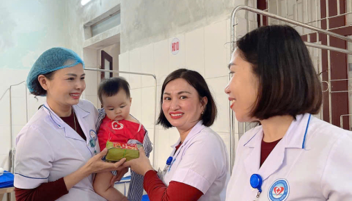 “TẾT SUM VẦY – XUÂN ƠN ĐẢNG”